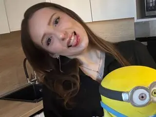 Anal DoraSanders