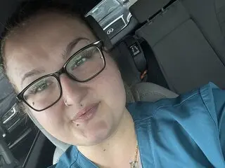 Show livyourbestlife