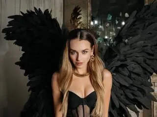 Prive MeganWebel