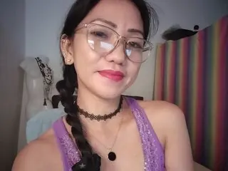 Chatte TinaJennah